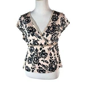 Vintage 4P JONES WEAR Pink w/ Black Print Blouse Lace Trim 4 PETITE